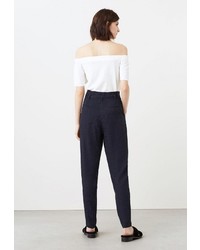 Темно-синие узкие брюки от Mango