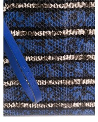 Темно-синий кожаный клатч со змеиным рисунком от Marni