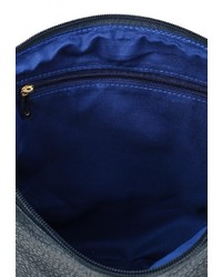 Темно-синий кожаный клатч от Chantal