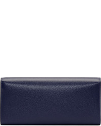 Темно-синий кожаный клатч от Saint Laurent