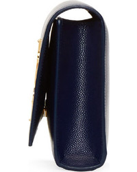 Темно-синий кожаный клатч от Saint Laurent