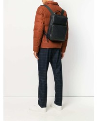 Мужской темно-синий кожаный рюкзак от Bottega Veneta