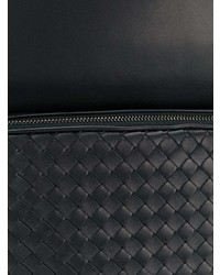 Мужской темно-синий кожаный рюкзак от Bottega Veneta