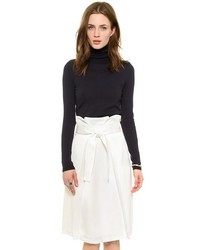 Темно-синий короткий свитер от Whistles