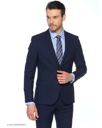 Темно-синий костюм от Donatto