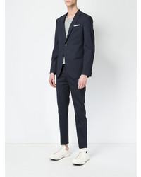 Темно-синий костюм от Neil Barrett