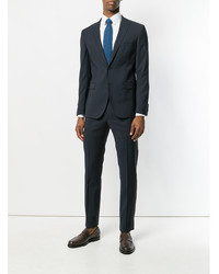 Темно-синий костюм от Tonello