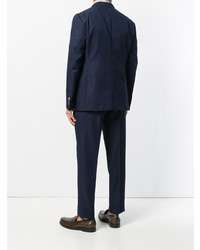 Темно-синий костюм от The Gigi