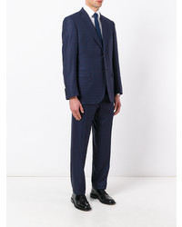 Темно-синий костюм от Brioni