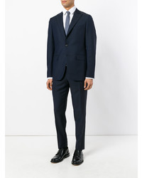 Темно-синий костюм от Boglioli