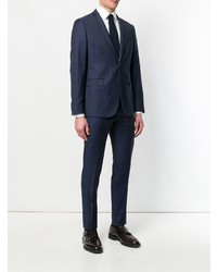 Темно-синий костюм от Tonello