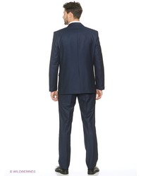 Темно-синий костюм от Valenti