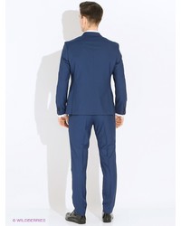 Темно-синий костюм от Valenti