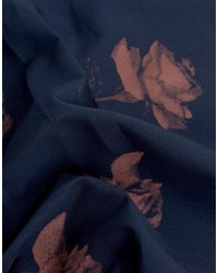 Темно-синий нагрудный платок с принтом