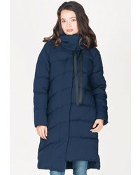 Женский темно-синий пуховик от Amimoda