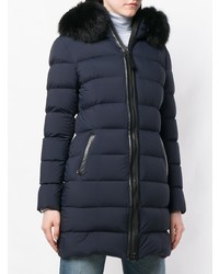 Женский темно-синий пуховик от Mackage