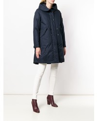 Женский темно-синий пуховик от Woolrich