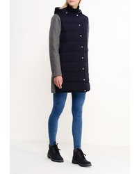 Женский темно-синий пуховик от Lacoste