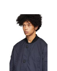 Мужской темно-синий сатиновый бомбер от Canada Goose