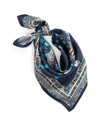 Темно-синий шелковый шарф с геометрическим рисунком