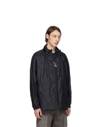 Мужская темно-синяя ветровка от Moncler