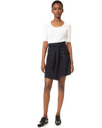 Темно-синяя вязаная юбка от Carven