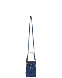 Темно-синяя кожаная сумка-мешок от Fendi