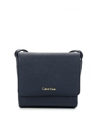 Темно-синяя кожаная сумка через плечо от Calvin Klein Jeans
