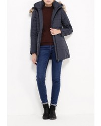 Женская темно-синяя куртка-пуховик от Bruebeck