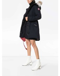 Женская темно-синяя парка от Canada Goose