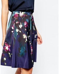 Темно-синяя пышная юбка с цветочным принтом от Ted Baker