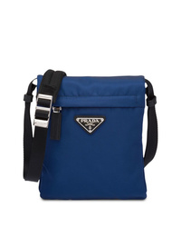Темно-синяя сумка почтальона из плотной ткани от Prada