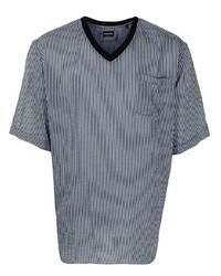 Мужская темно-синяя футболка с v-образным вырезом в вертикальную полоску от Giorgio Armani