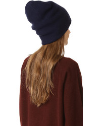 Женская темно-синяя шапка от Acne Studios