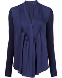 Темно-синяя шелковая блузка от Elie Tahari