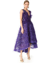 Фиолетовое вечернее платье с вышивкой