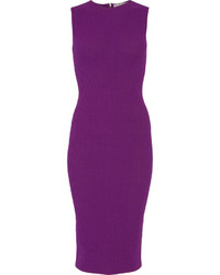 Фиолетовое платье-футляр крючком