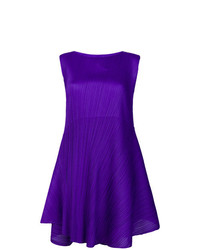 Фиолетовое свободное платье от Pleats Please By Issey Miyake