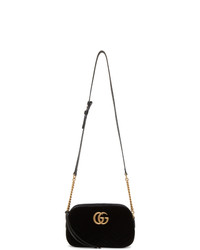 Черная бархатная стеганая сумка через плечо от Gucci