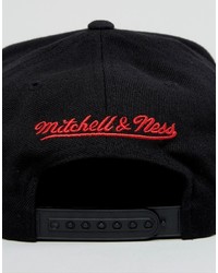 Мужская черная бейсболка от Mitchell & Ness