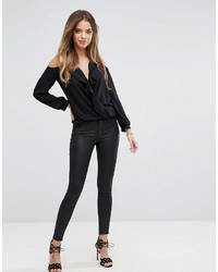 Черная блузка с рюшами от Lipsy