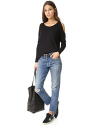 Черная блузка от Chaser