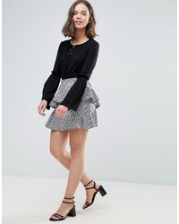 Черная блузка от Daisy Street