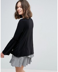 Черная блузка от Daisy Street