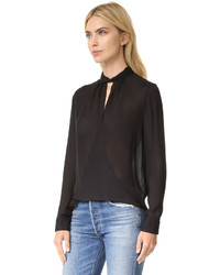 Черная блузка от L'Agence