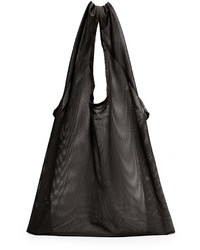 Черная большая сумка от Baggu