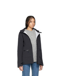 Женская черная ветровка от Canada Goose