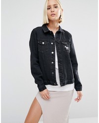 Женская черная джинсовая куртка с вышивкой от Daisy Street
