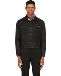 Мужская черная джинсовая куртка от McQ