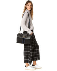 Женская черная замшевая сумка от Cynthia Rowley